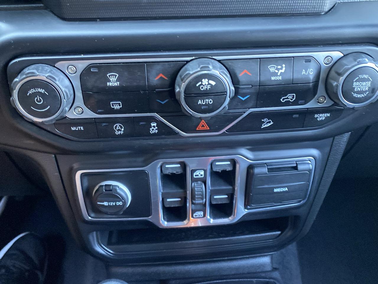 Jeep Wrangler Unlimited Sahara 4WD 2020