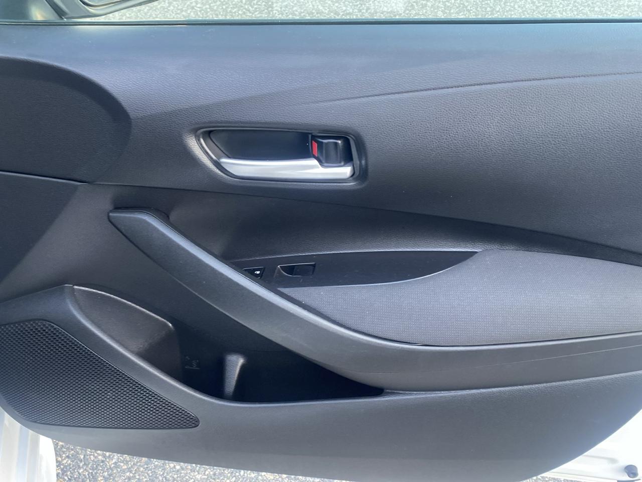 Toyota Corolla LE 2021
