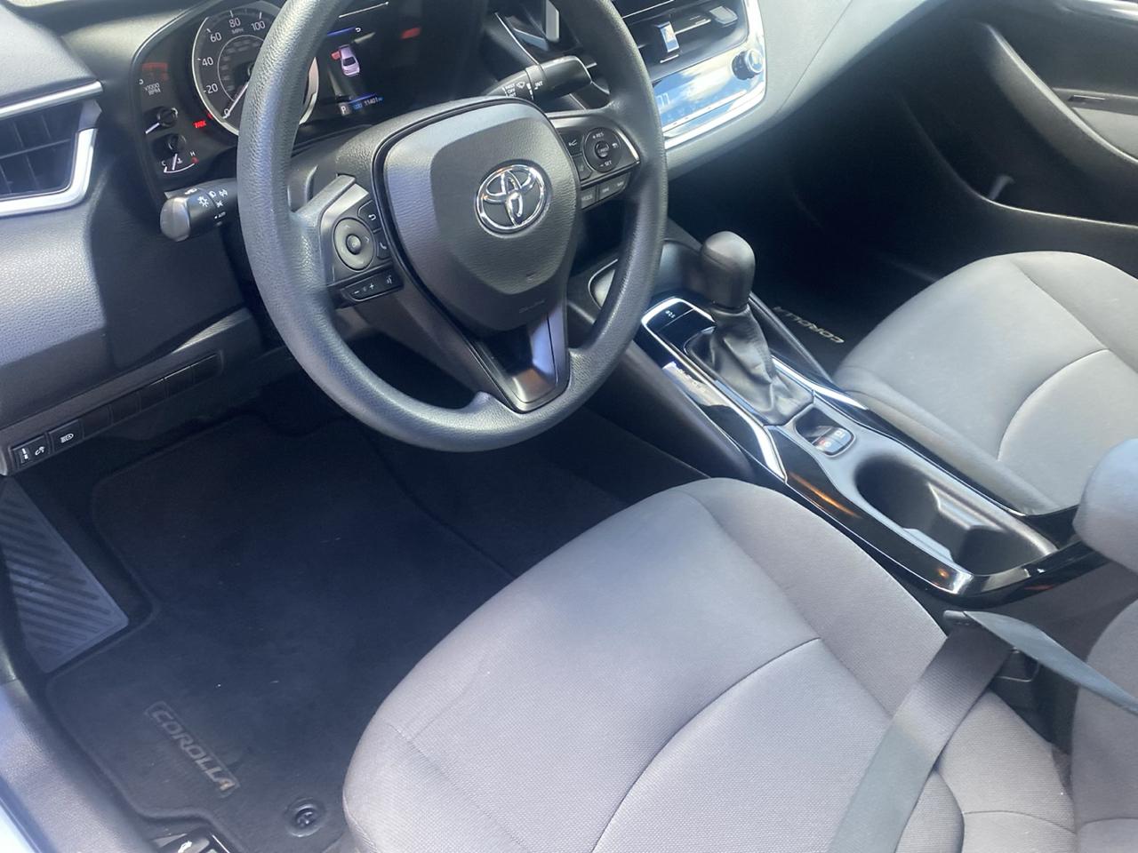 Toyota Corolla LE 2021