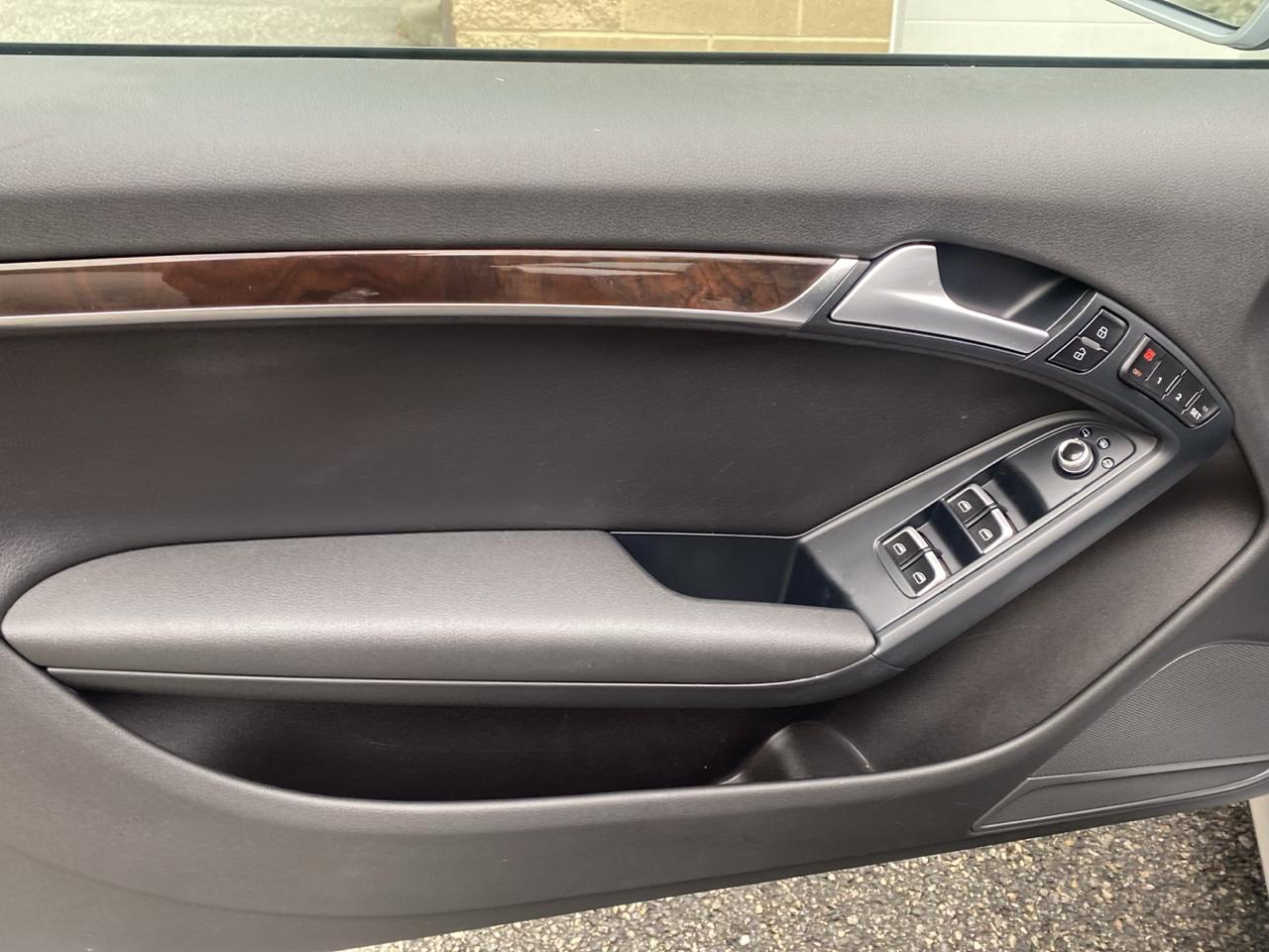 Audi A5 2.0T Premium Plus Cabriolet quattro 2015