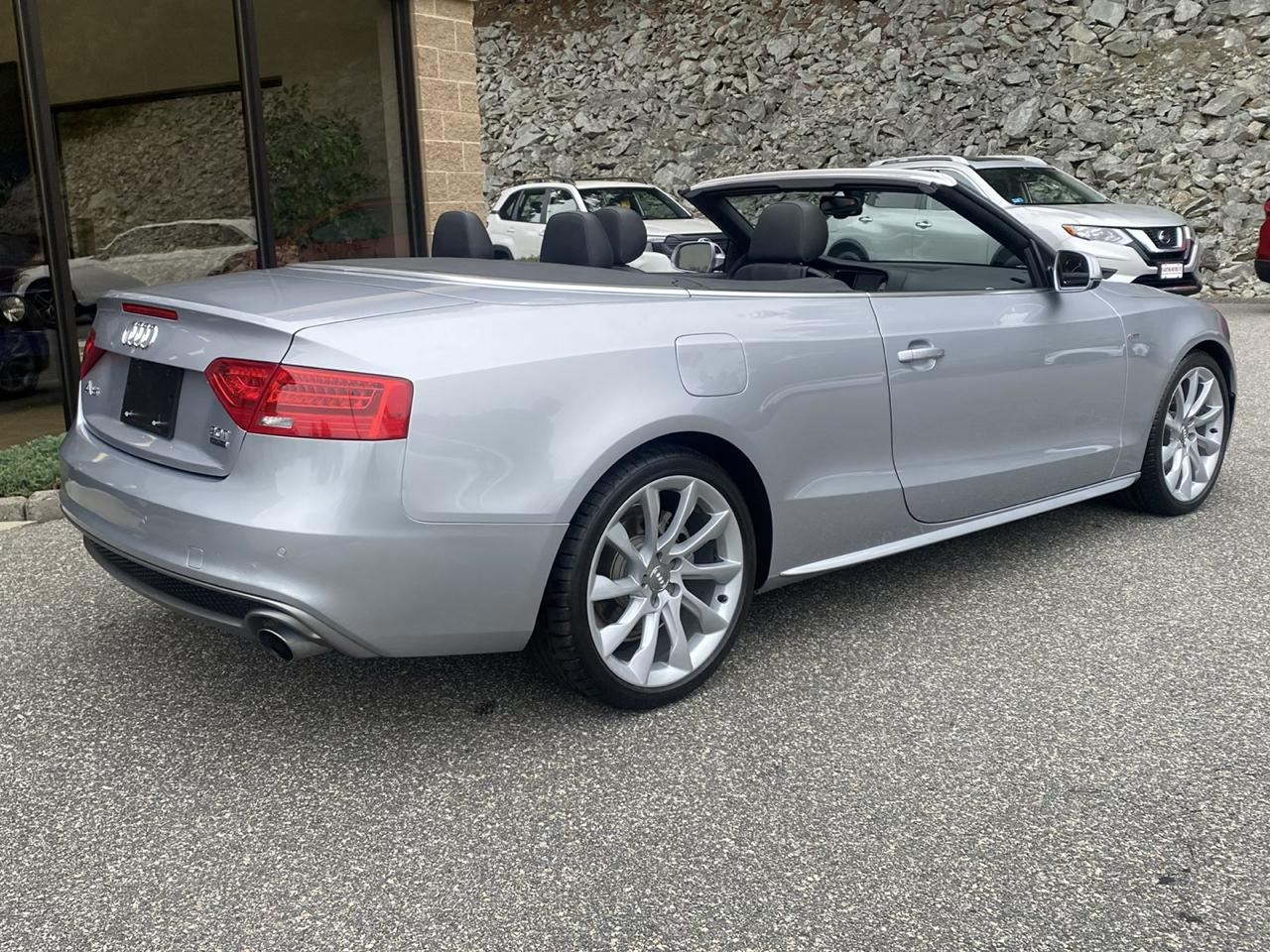 Audi A5 2.0T Premium Plus Cabriolet quattro 2015