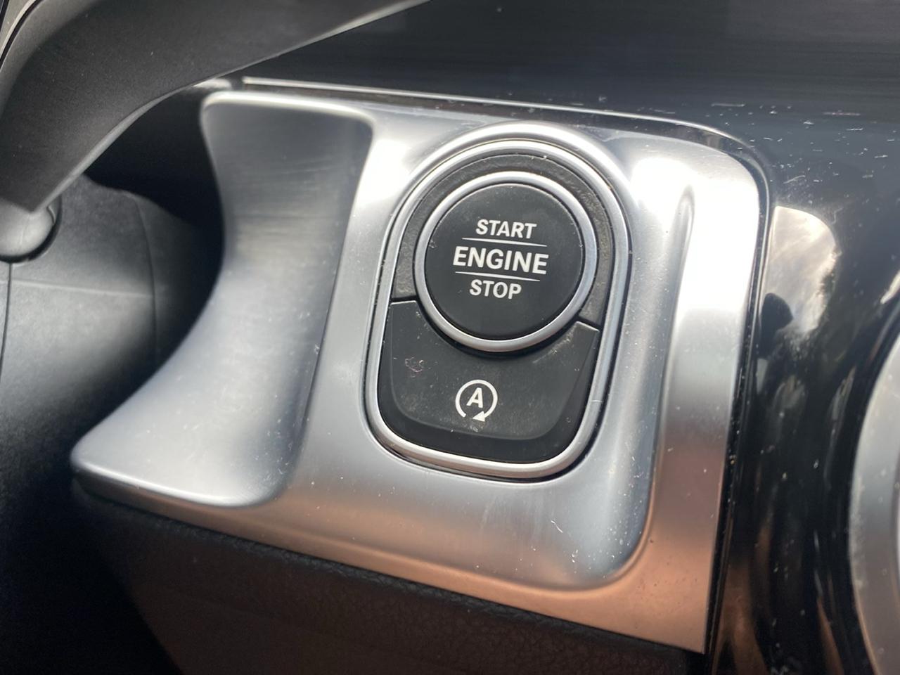 Mercedes-Benz GLB-Class GLB 250 4MATIC 2021