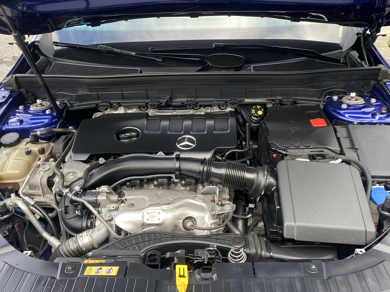 Mercedes-Benz GLB-Class GLB 250 4MATIC 2021