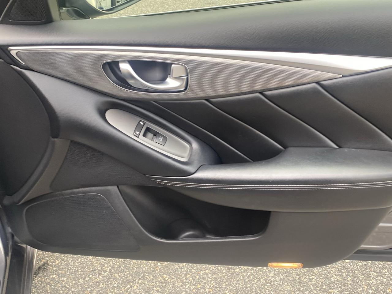 Infiniti Q50 2.0t AWD 2016