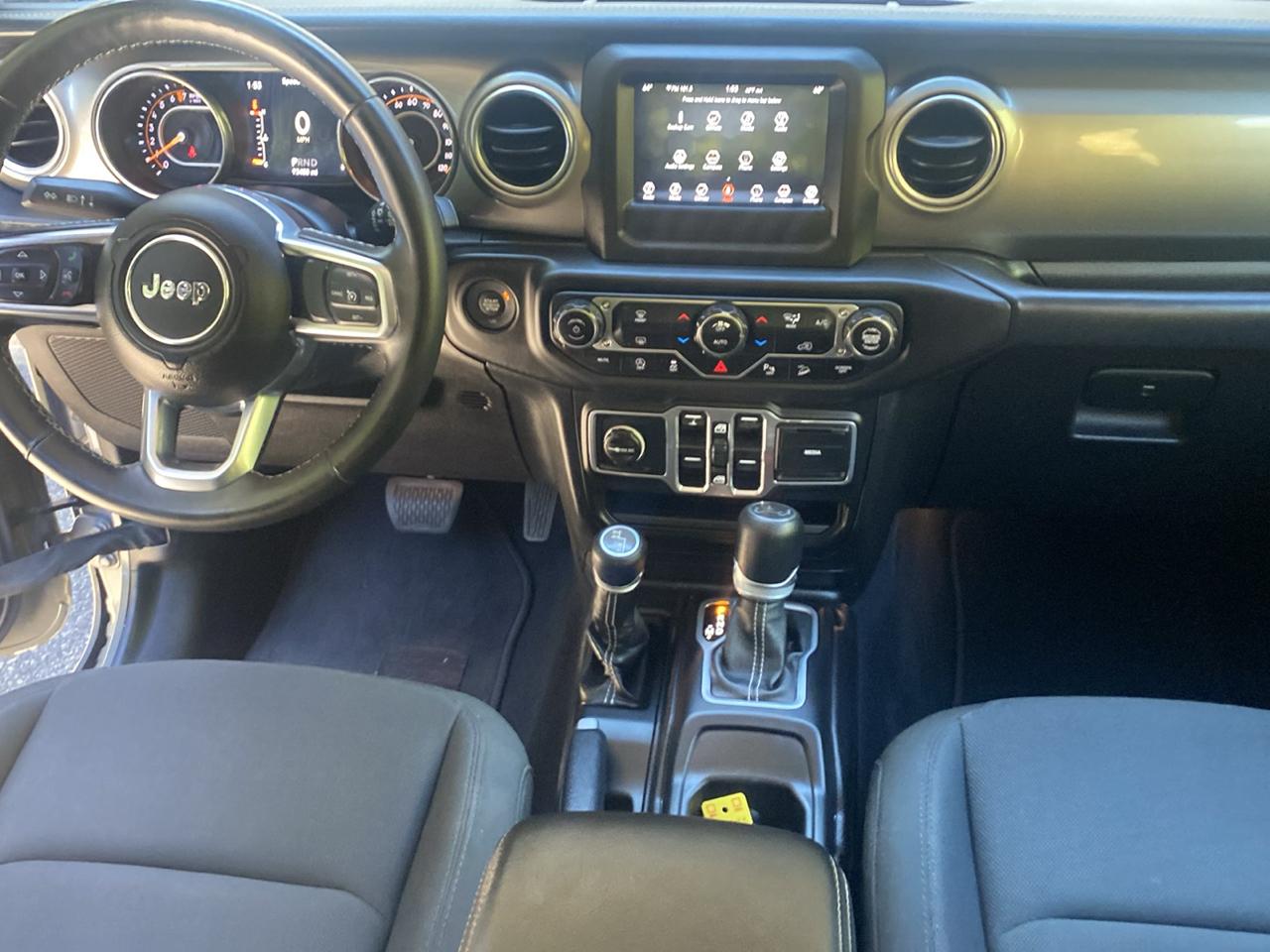 Jeep Wrangler Unlimited Sahara 2018