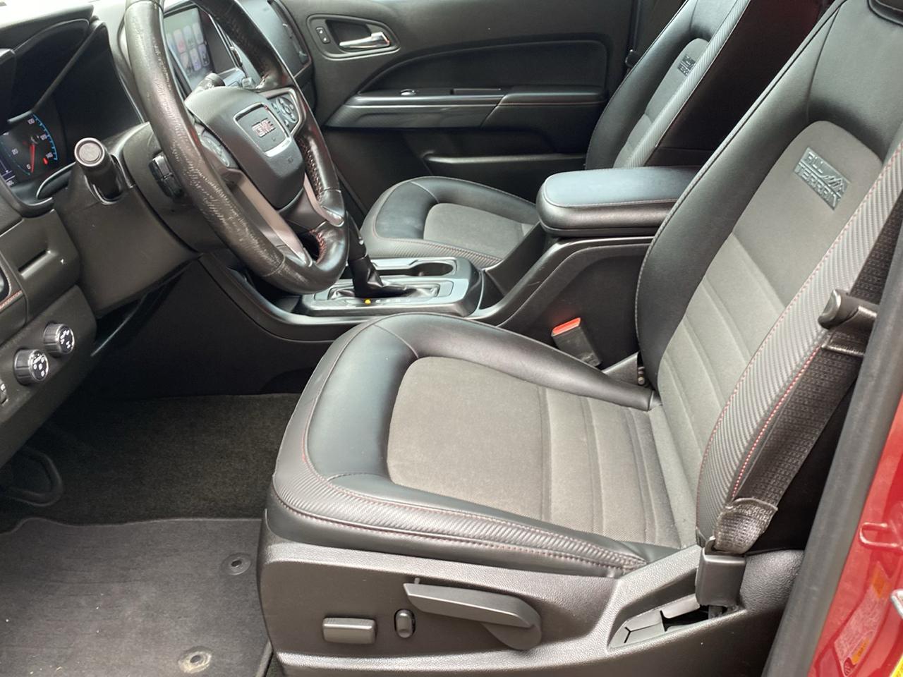 GMC Canyon SLE Crew Cab 4WD 2017