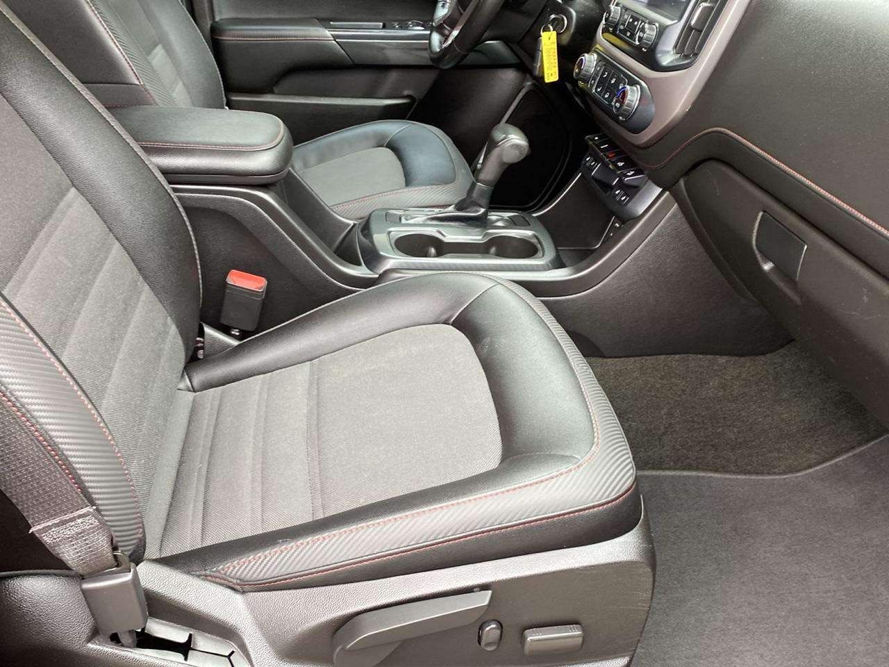 GMC Canyon SLE Crew Cab 4WD 2017