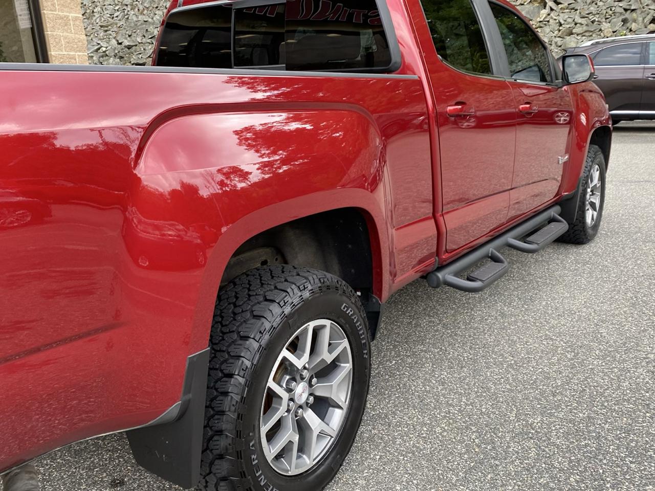 GMC Canyon SLE Crew Cab 4WD 2017
