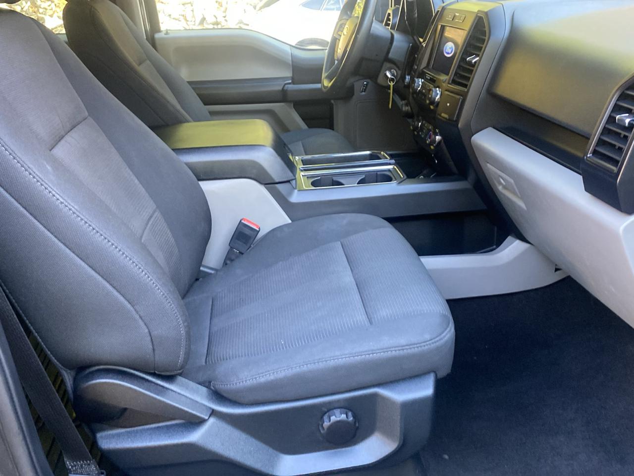 Ford F-150 STX SuperCrew 4WD 2020