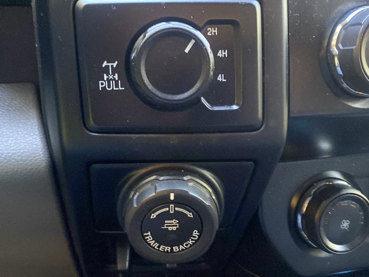 Ford F-150 STX SuperCrew 4WD 2020