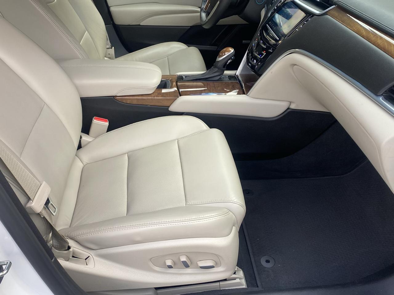 Cadillac XTS Luxury AWD 2018