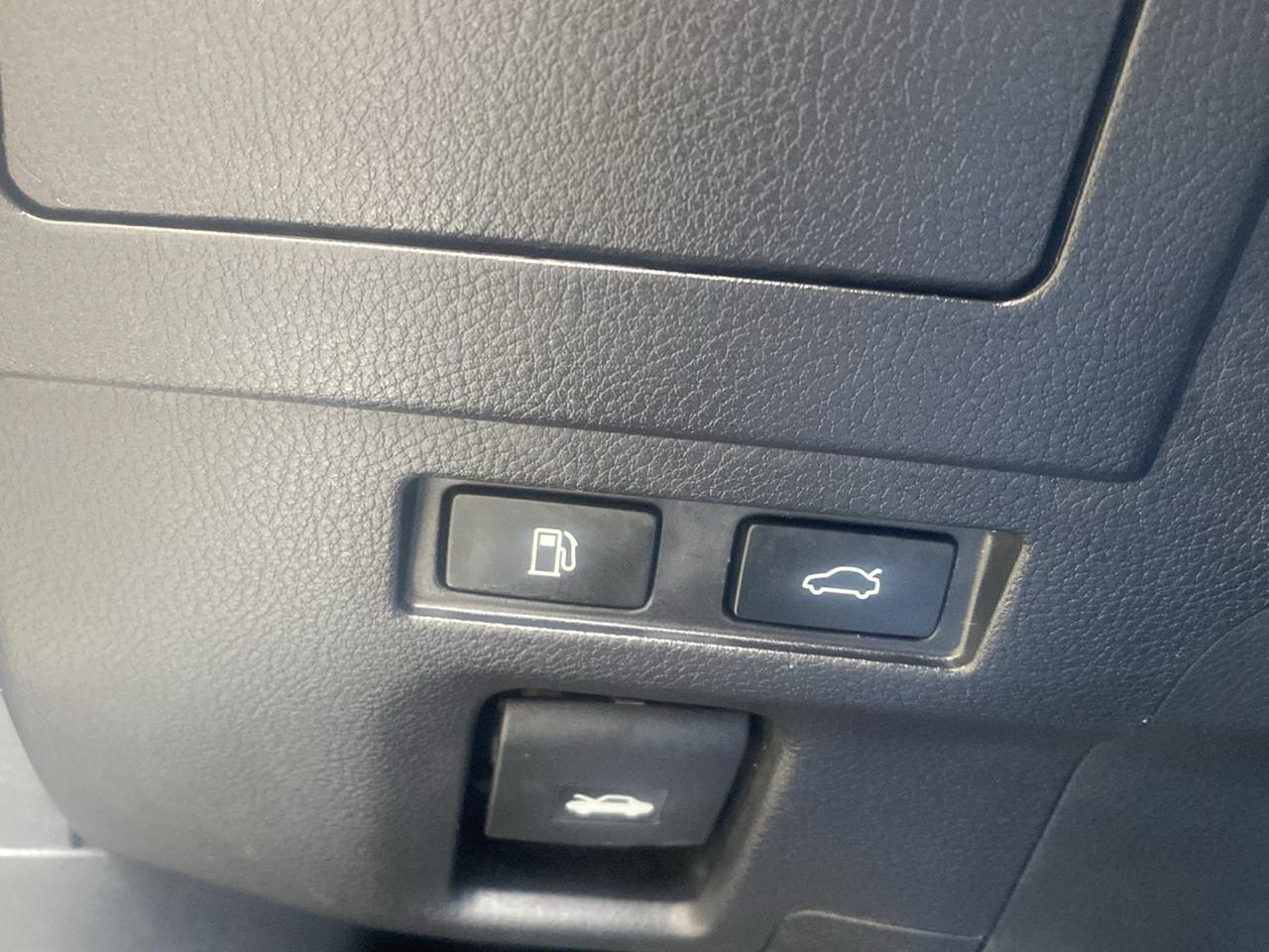 Lexus ES 300h Luxury 2019