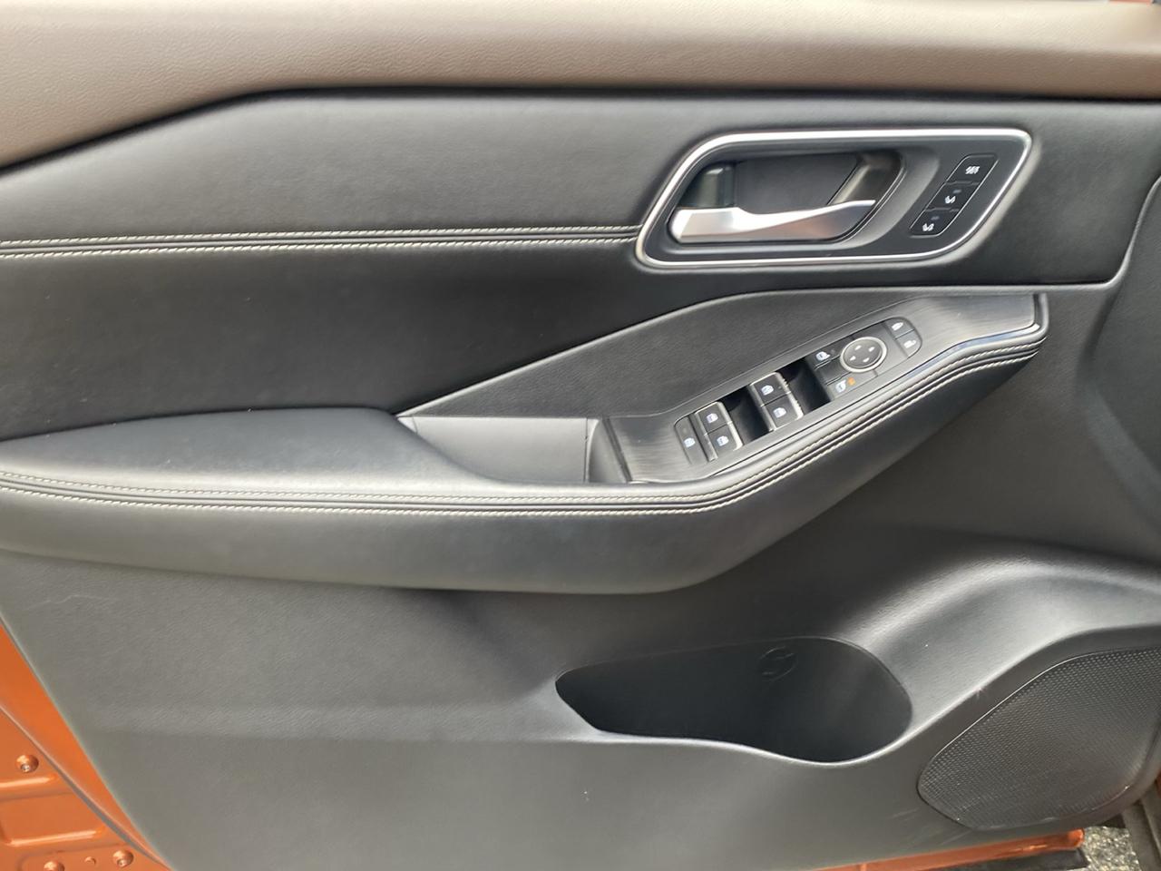 Nissan Rogue Platinum AWD 2022