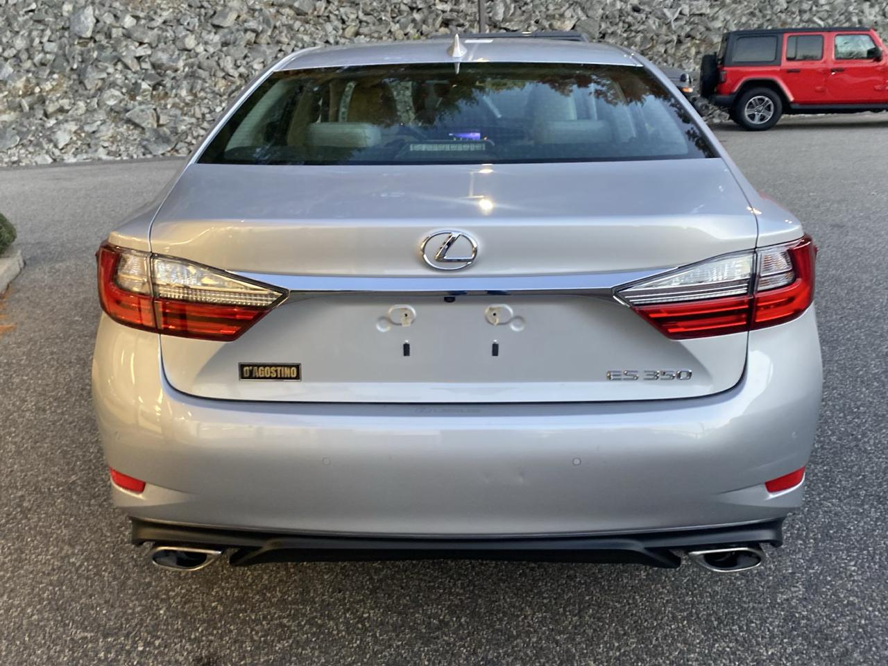 Lexus ES 350 Sedan 2017