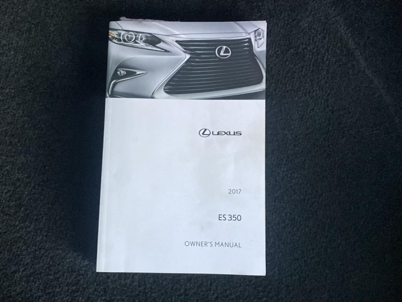 Lexus ES 350 Sedan 2017