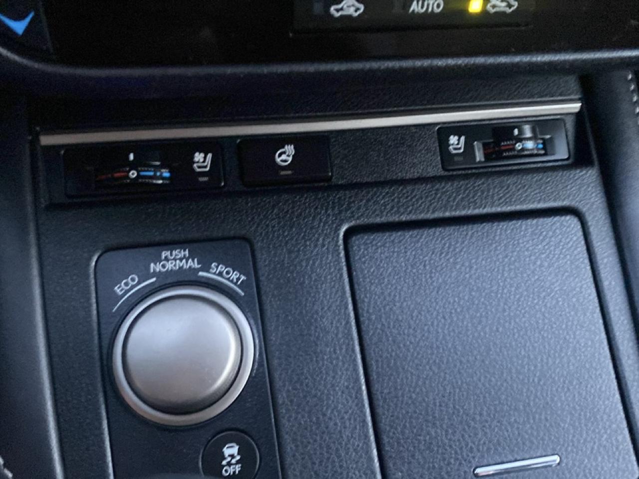 Lexus ES 350 Sedan 2017