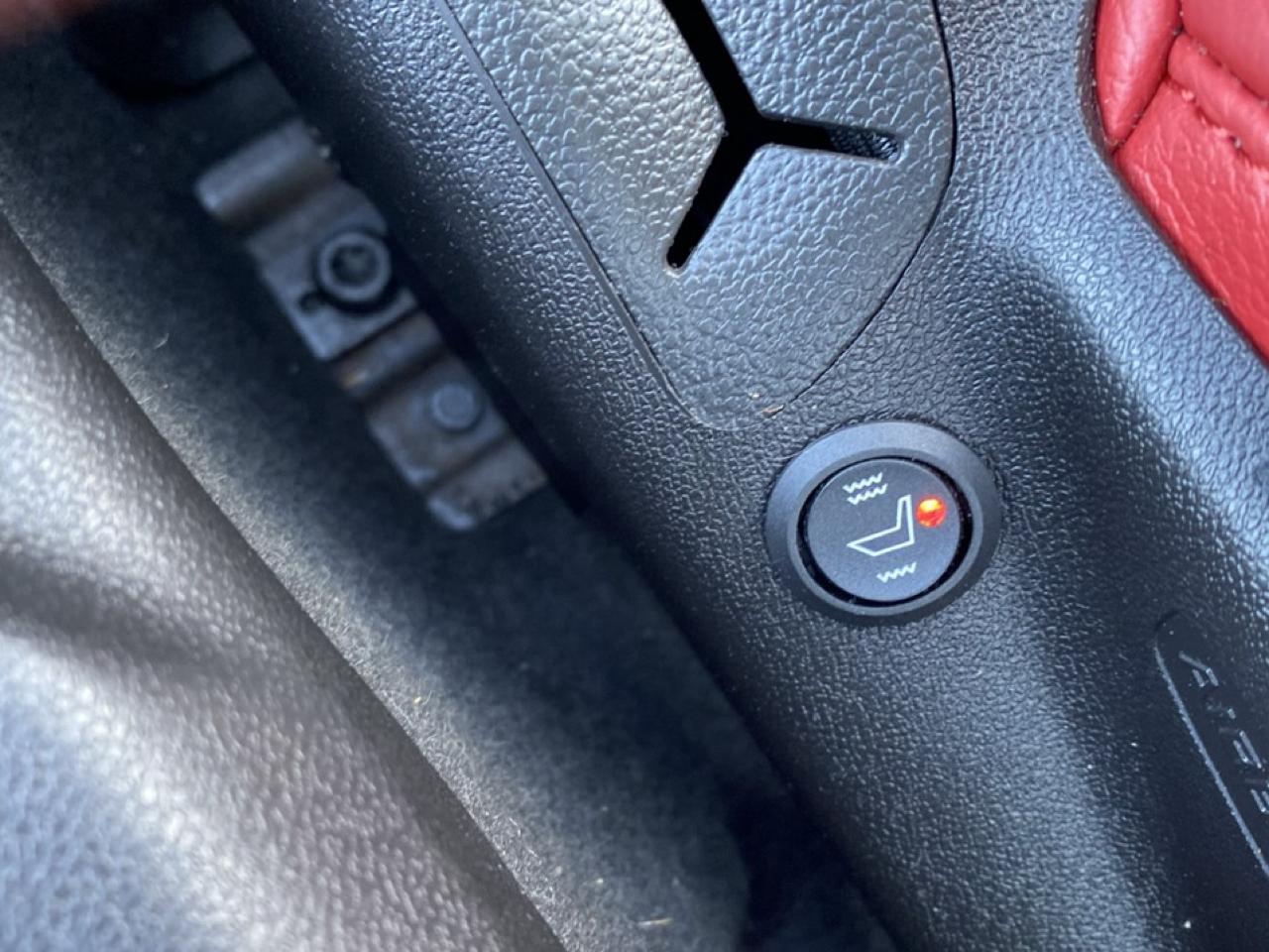 Chevrolet Camaro 1LT Convertible 8A 2019