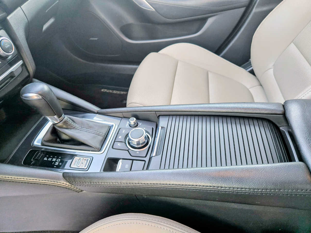 Mazda MAZDA6 i Touring AT 2017