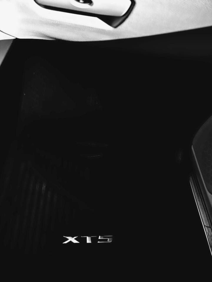 Cadillac XT5 Base 2017