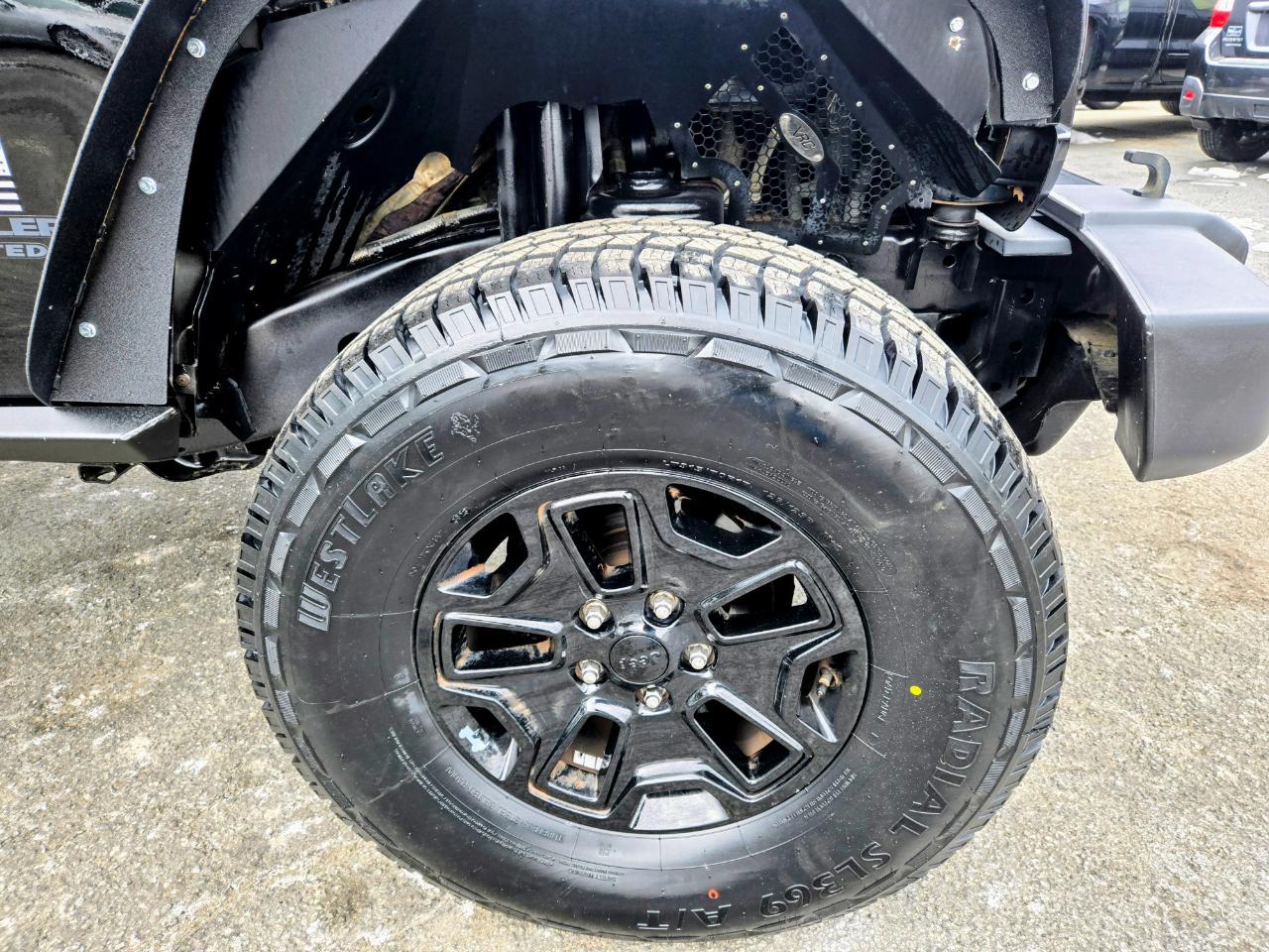 Jeep Wrangler Unlimited 4WD 4dr Willys Wheeler 2017