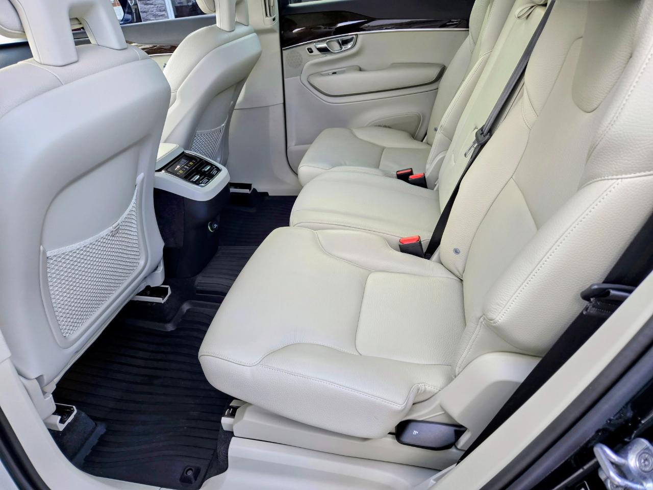 Volvo XC90 T6 Momentum AWD 2016