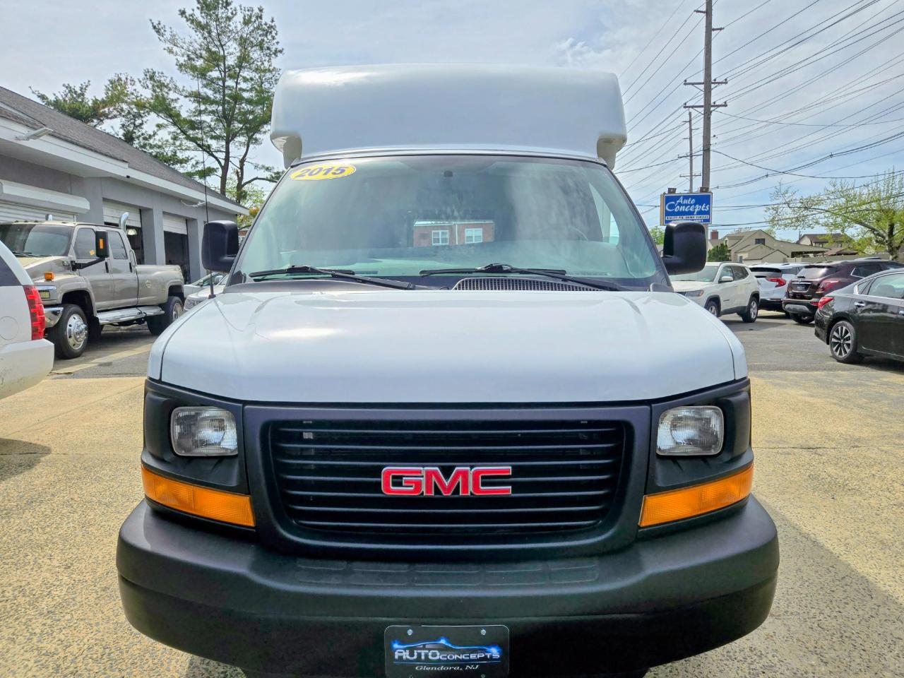 GMC Savana  2015