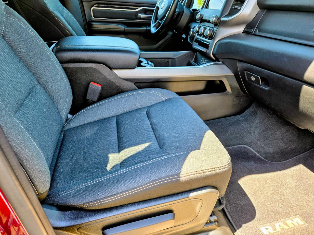 RAM 1500 Big Horn Quad Cab 4WD 2020