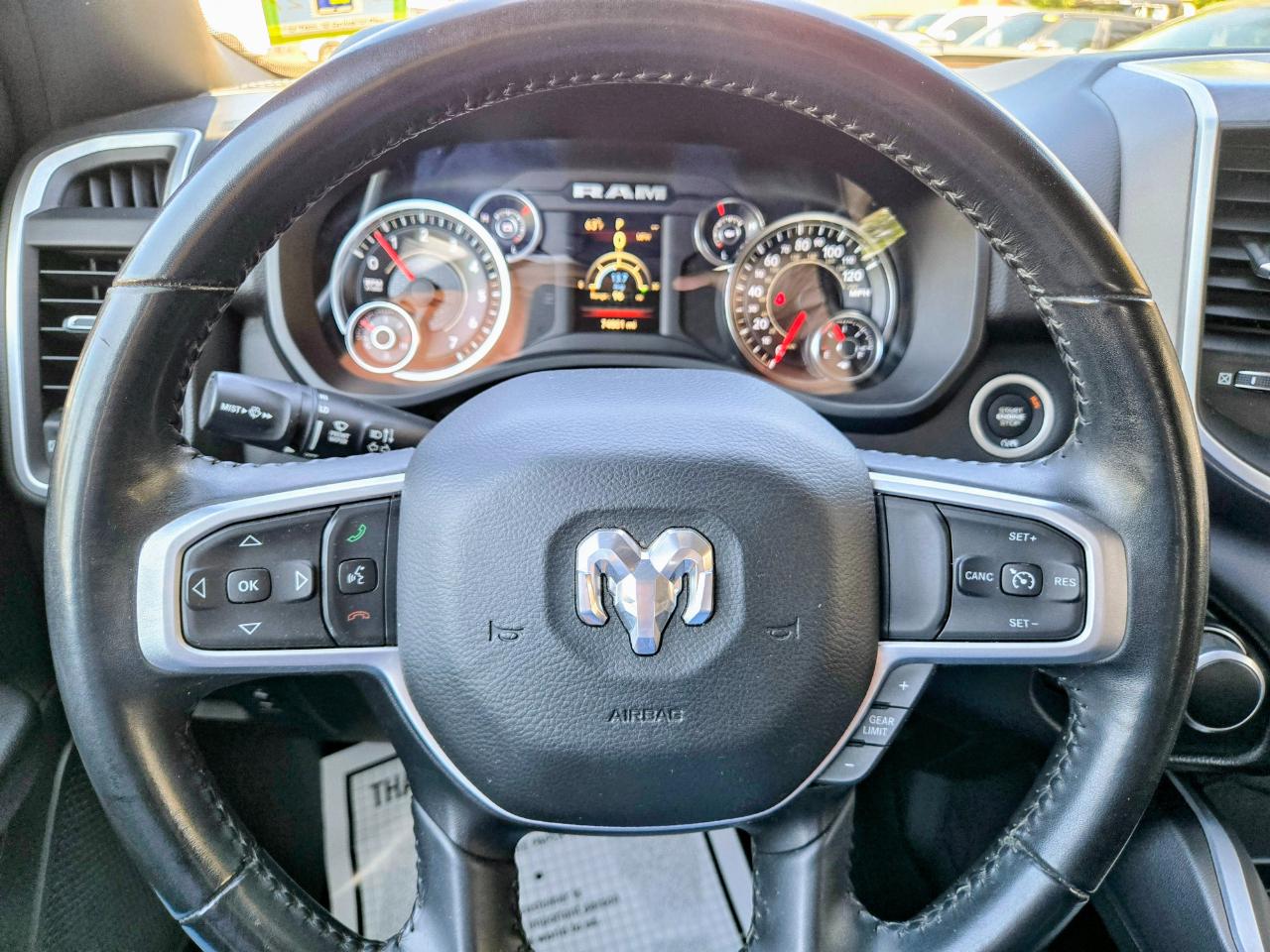 RAM 1500 Big Horn Quad Cab 4WD 2020