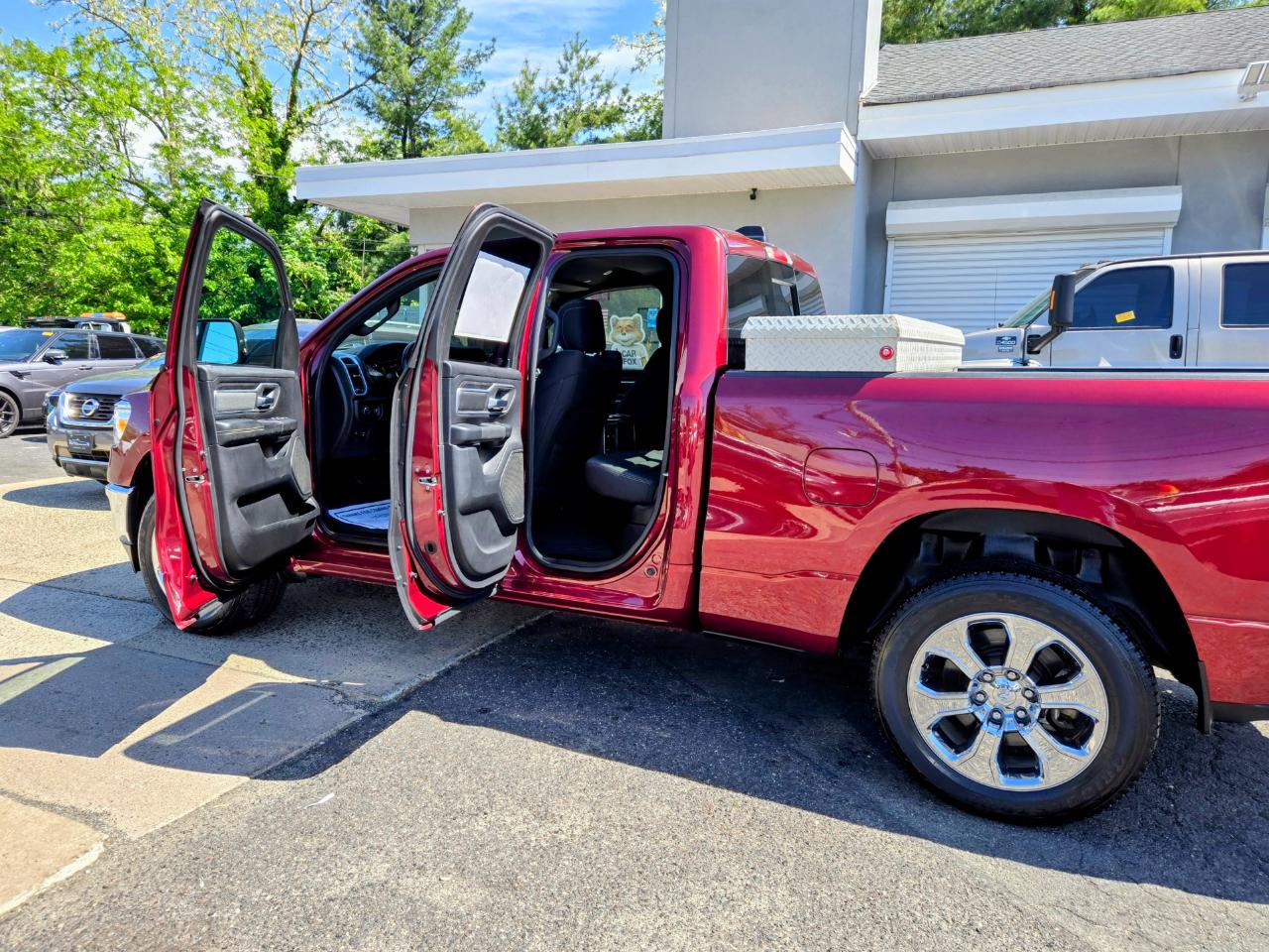 RAM 1500 Big Horn Quad Cab 4WD 2020