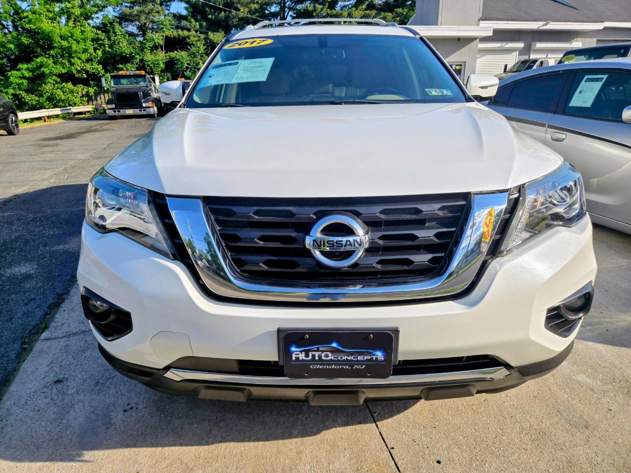 Nissan Pathfinder Platinum 4WD 2017