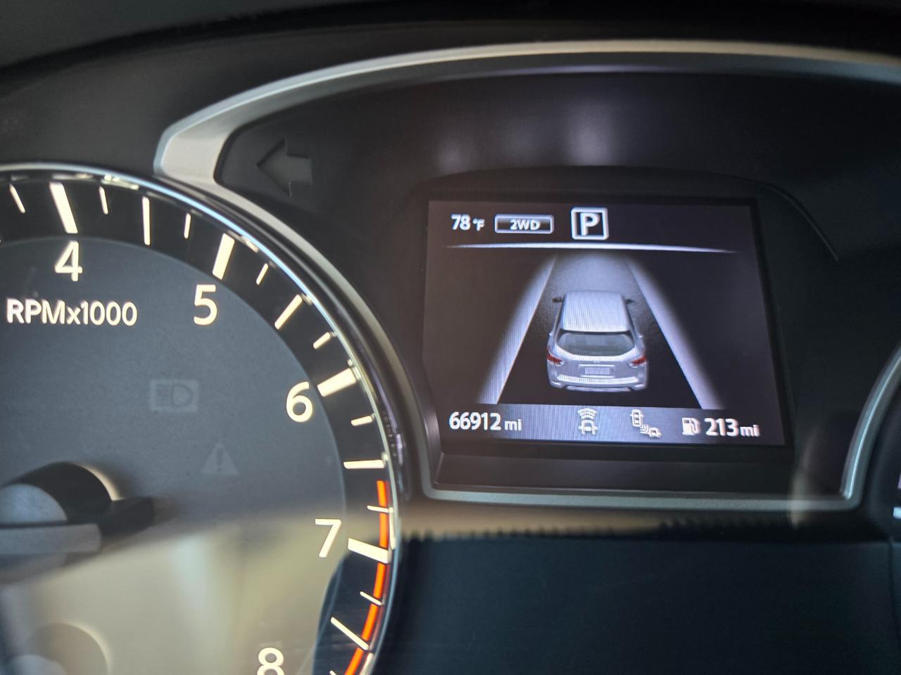 Nissan Pathfinder Platinum 4WD 2017