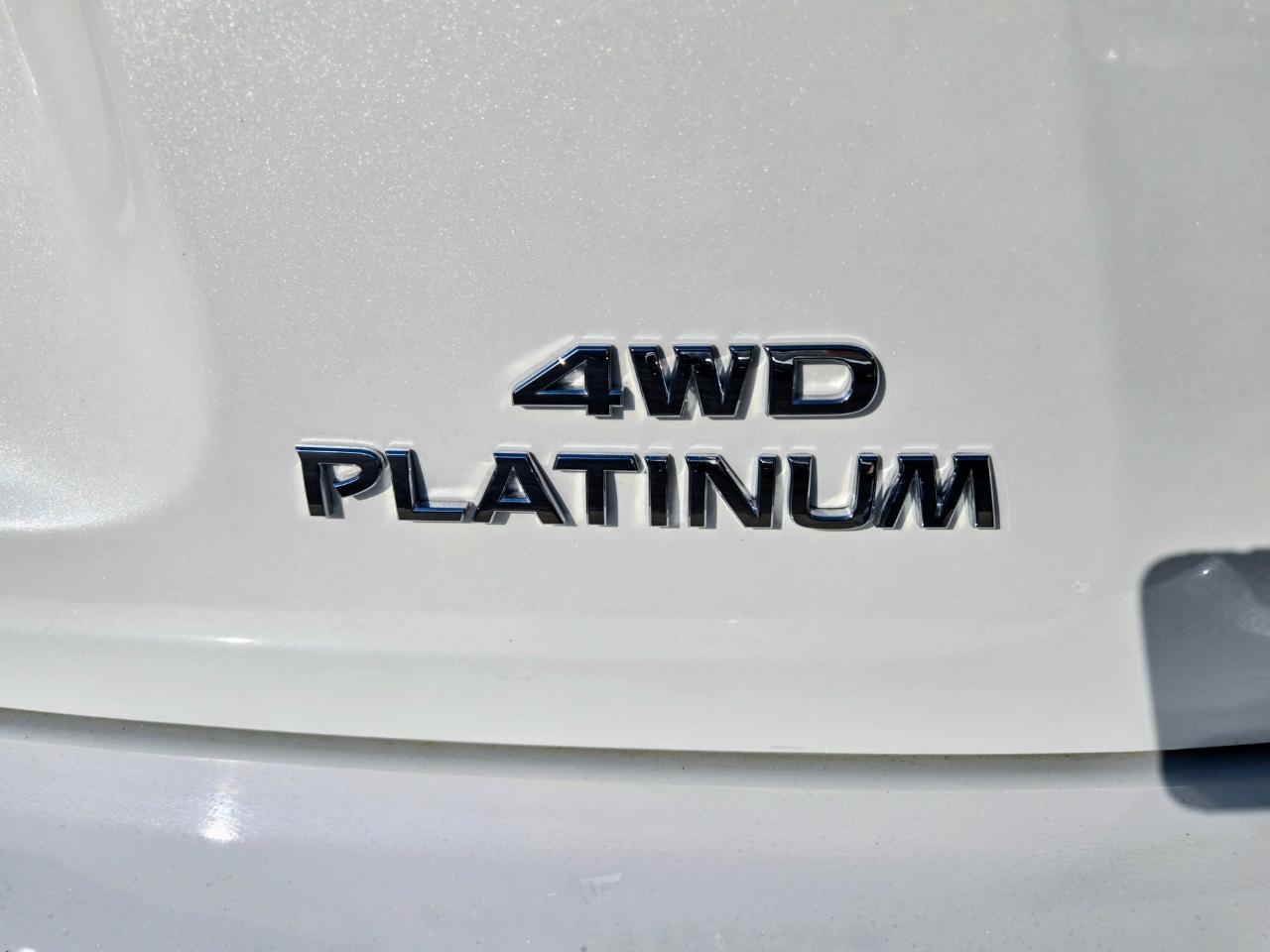 Nissan Pathfinder Platinum 4WD 2017