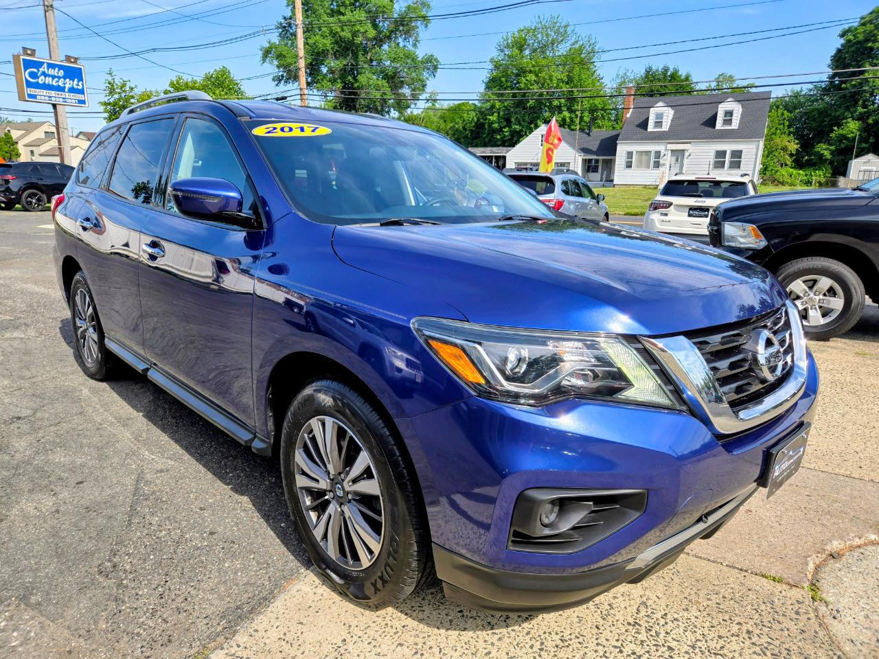 2017 Nissan Pathfinder S 4WD