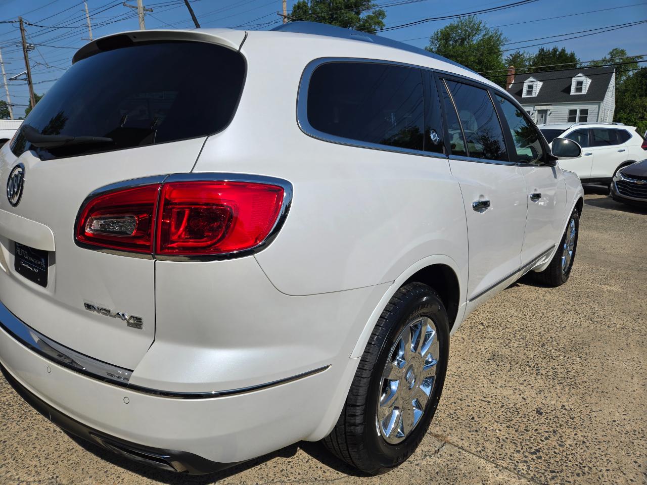 Buick Enclave Leather AWD 2016