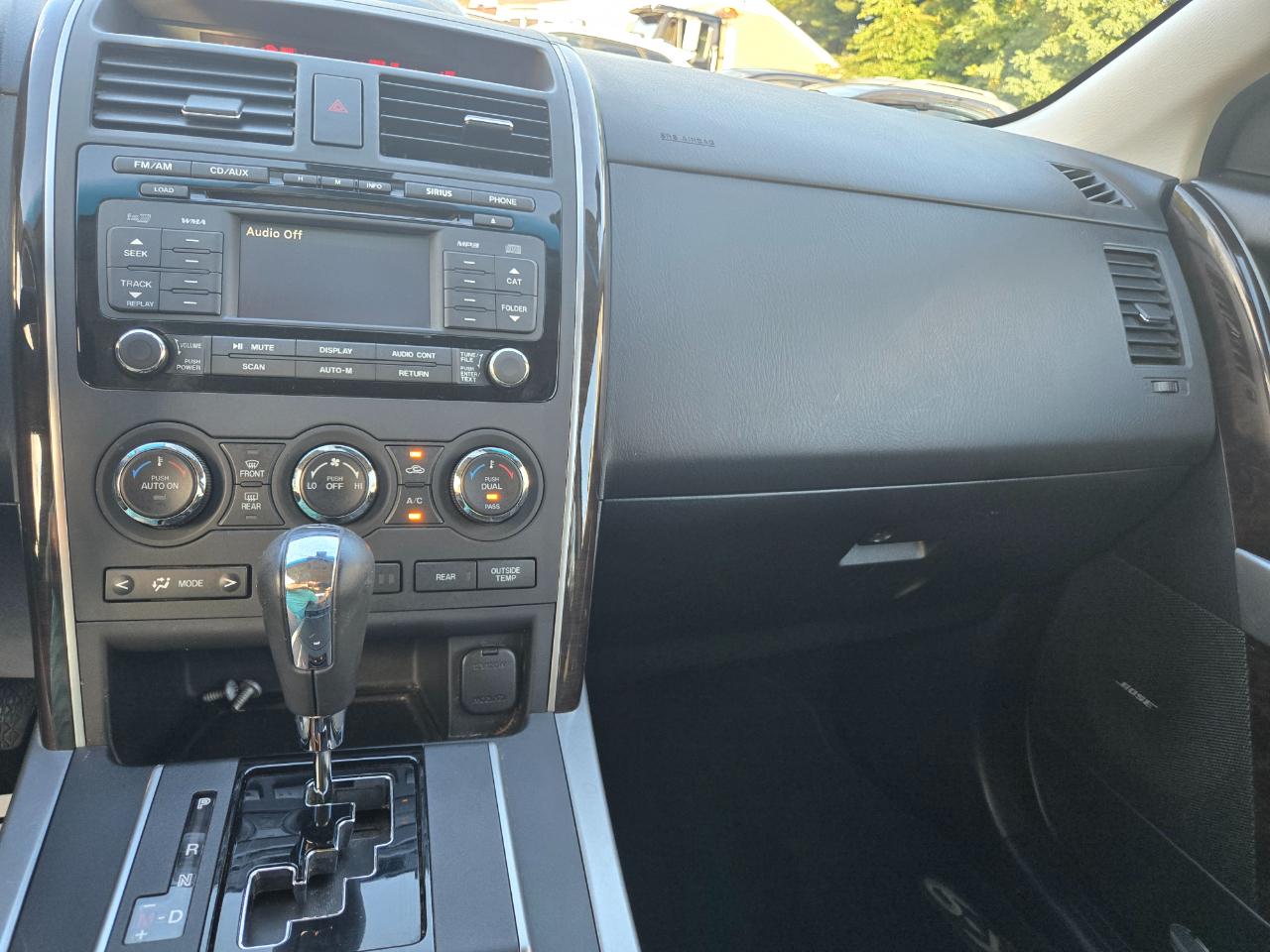 Mazda CX-9 Grand Touring AWD 2011