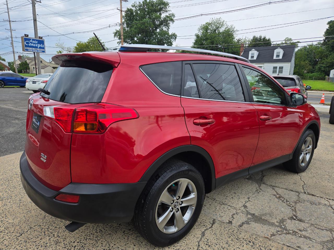 Toyota RAV4 XLE AWD 2015