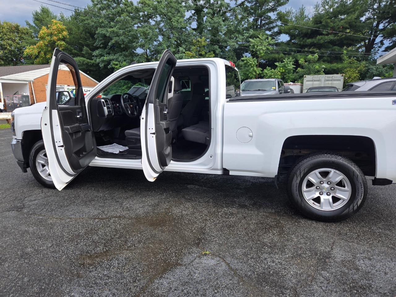 Chevrolet Silverado 1500 LT Double Cab 4WD 2018