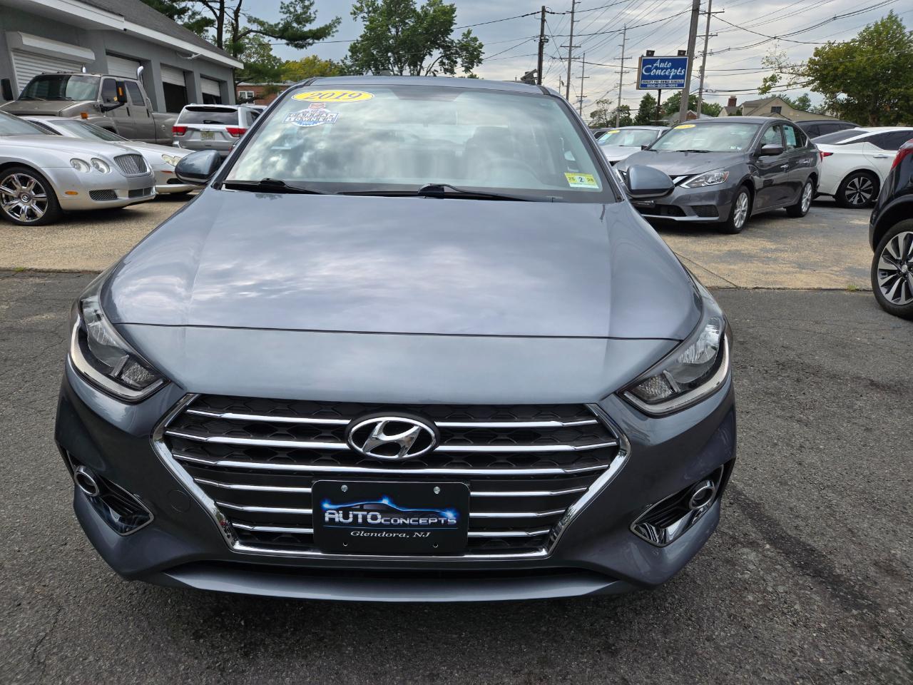 Hyundai Accent  2019