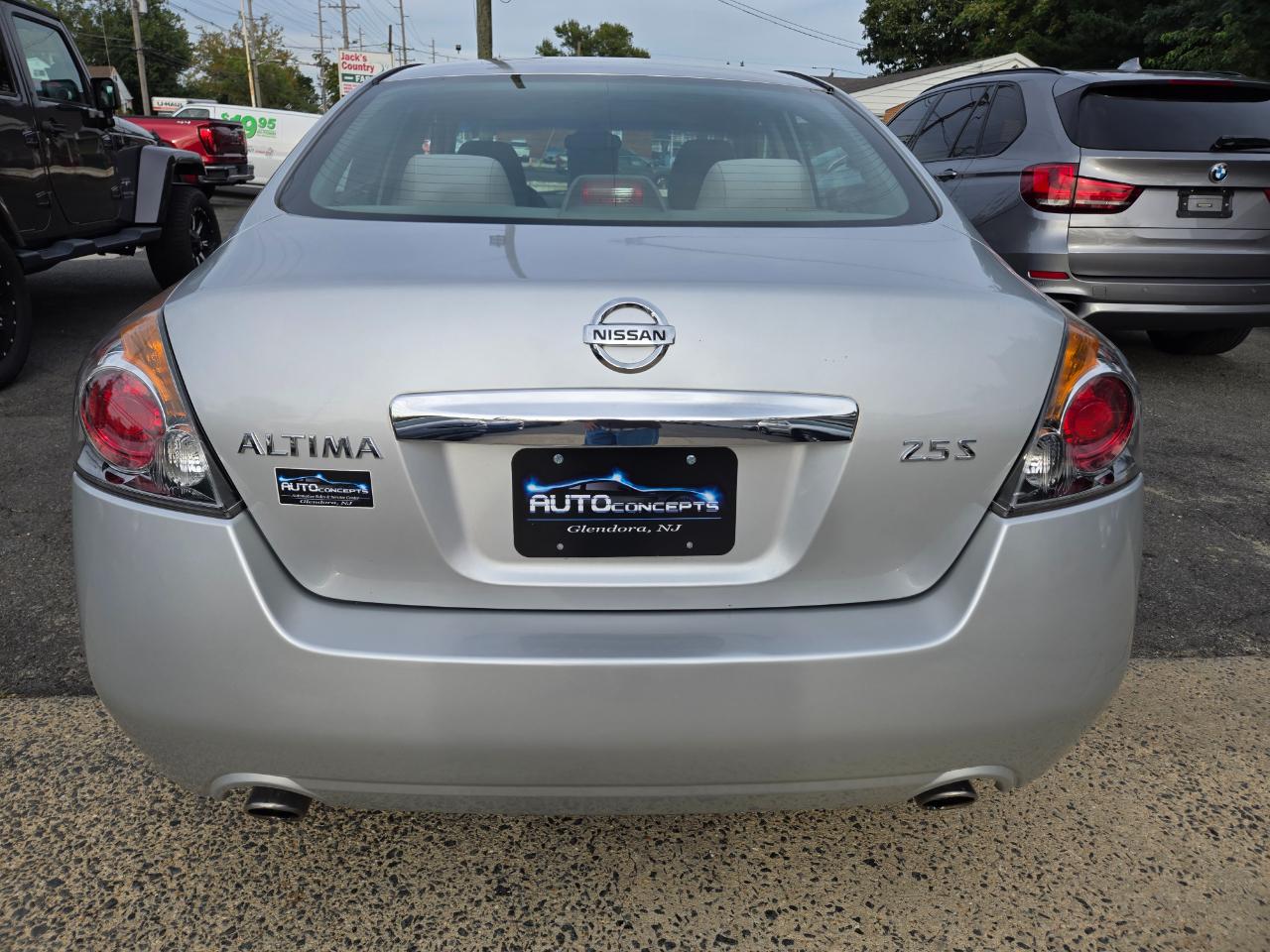 Nissan Altima 2.5 S 2012