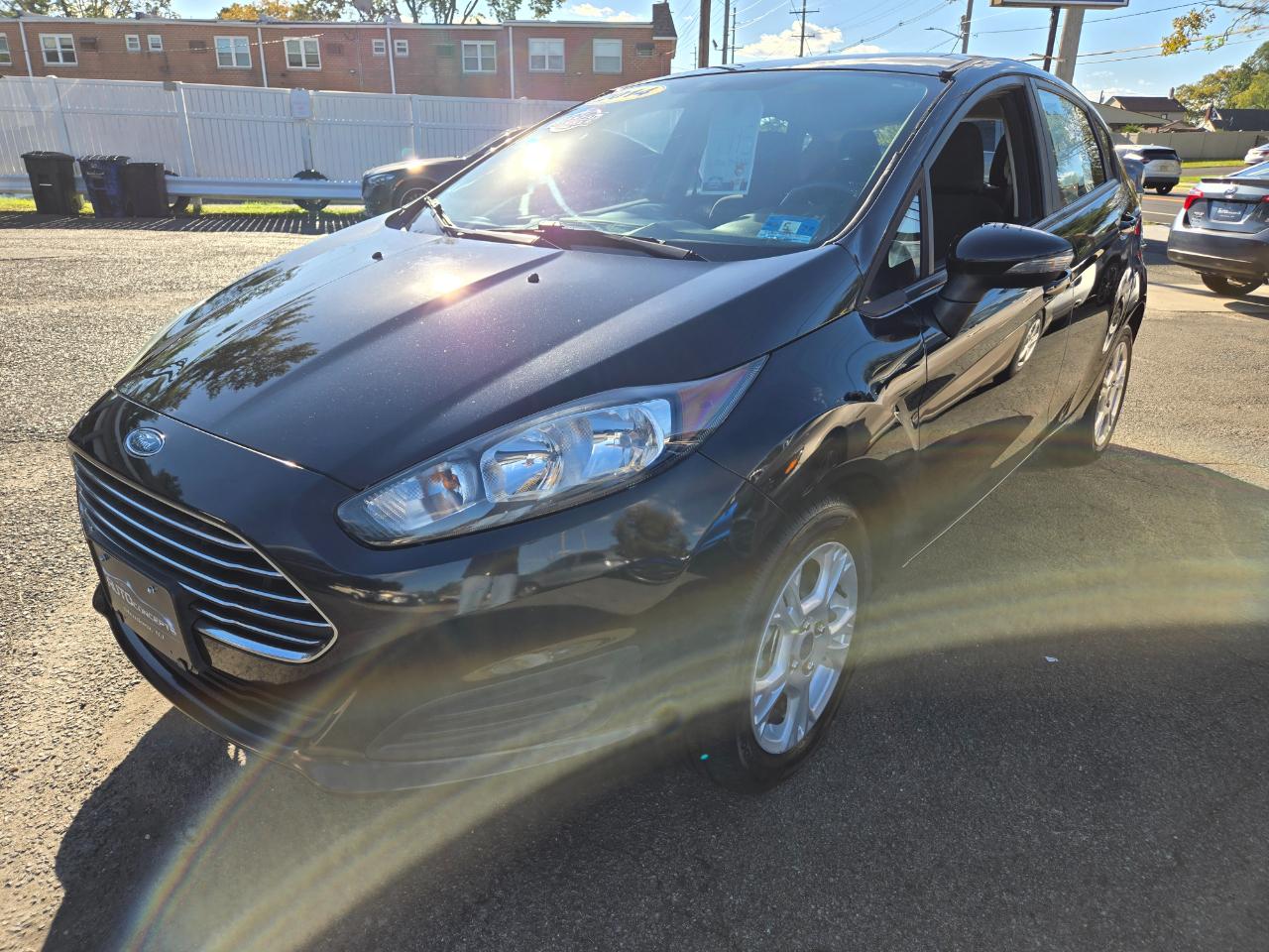 Ford Fiesta SE Hatchback 2014