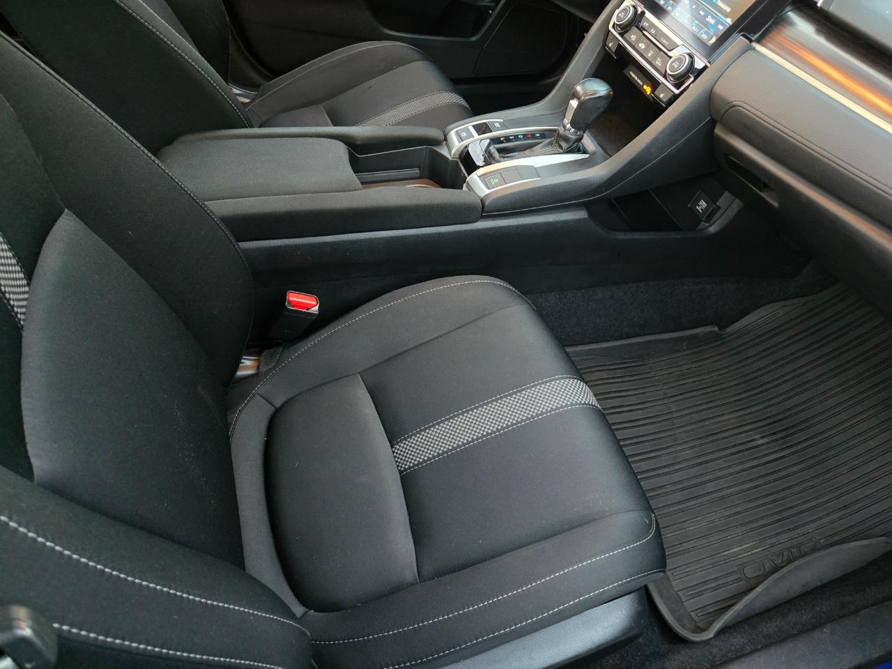 Honda Civic EX sedan 2020