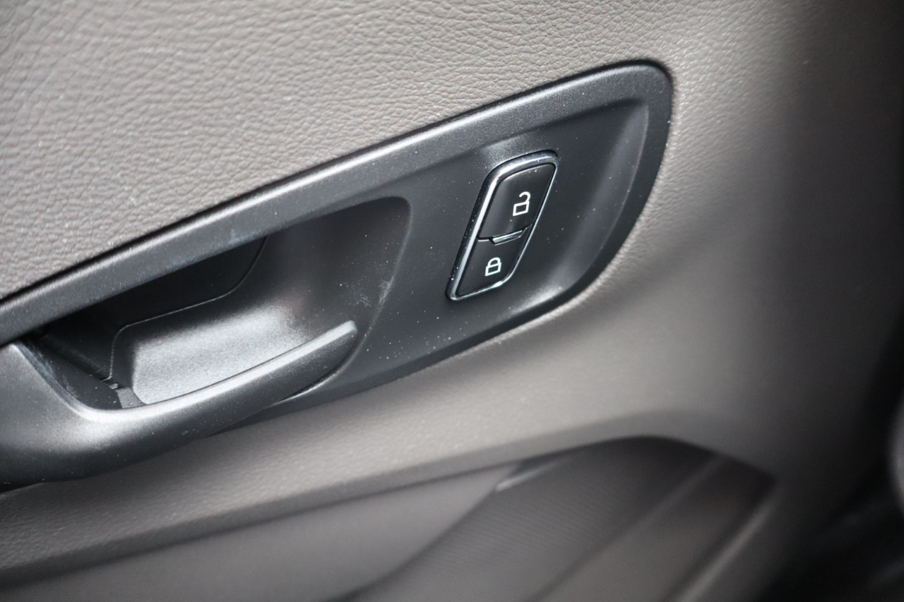 Ford Transit 350 Wagon Med. Roof XL w/Sliding Pass. 148-in. WB 2023 Ford Transit 350 Wagon Med. Roof XL w/Sliding Pass. 148-in. WB 2023