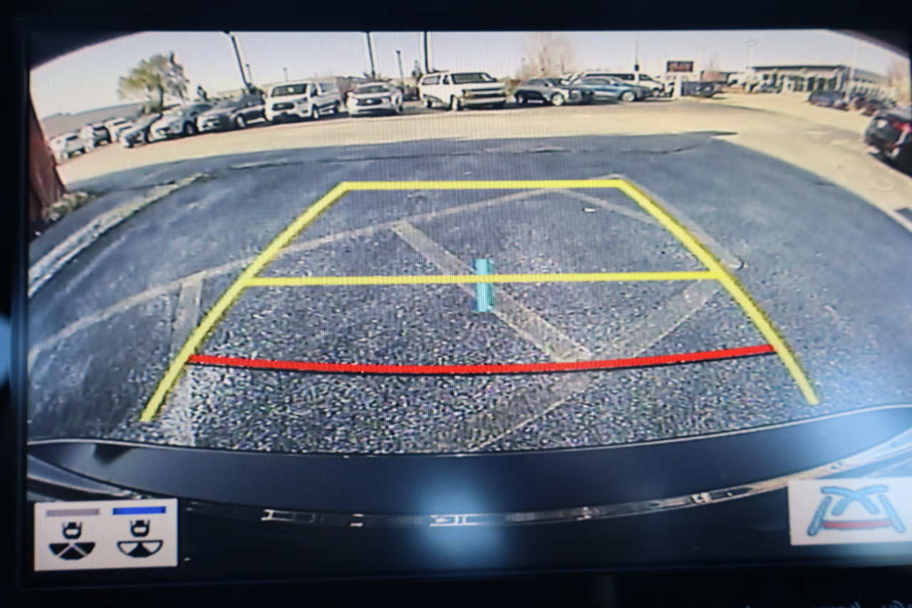 Toyota Camry XLE 2021