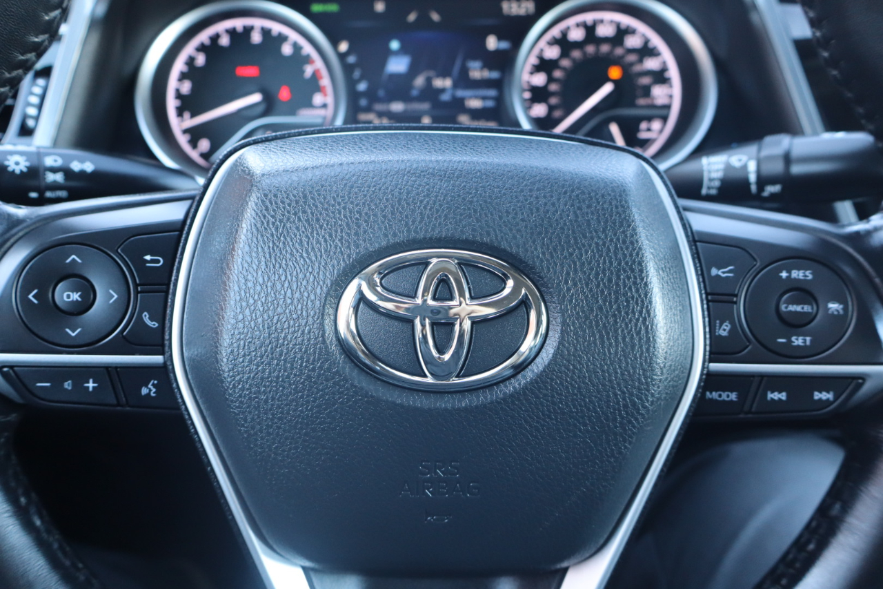 Toyota Camry XLE 2021