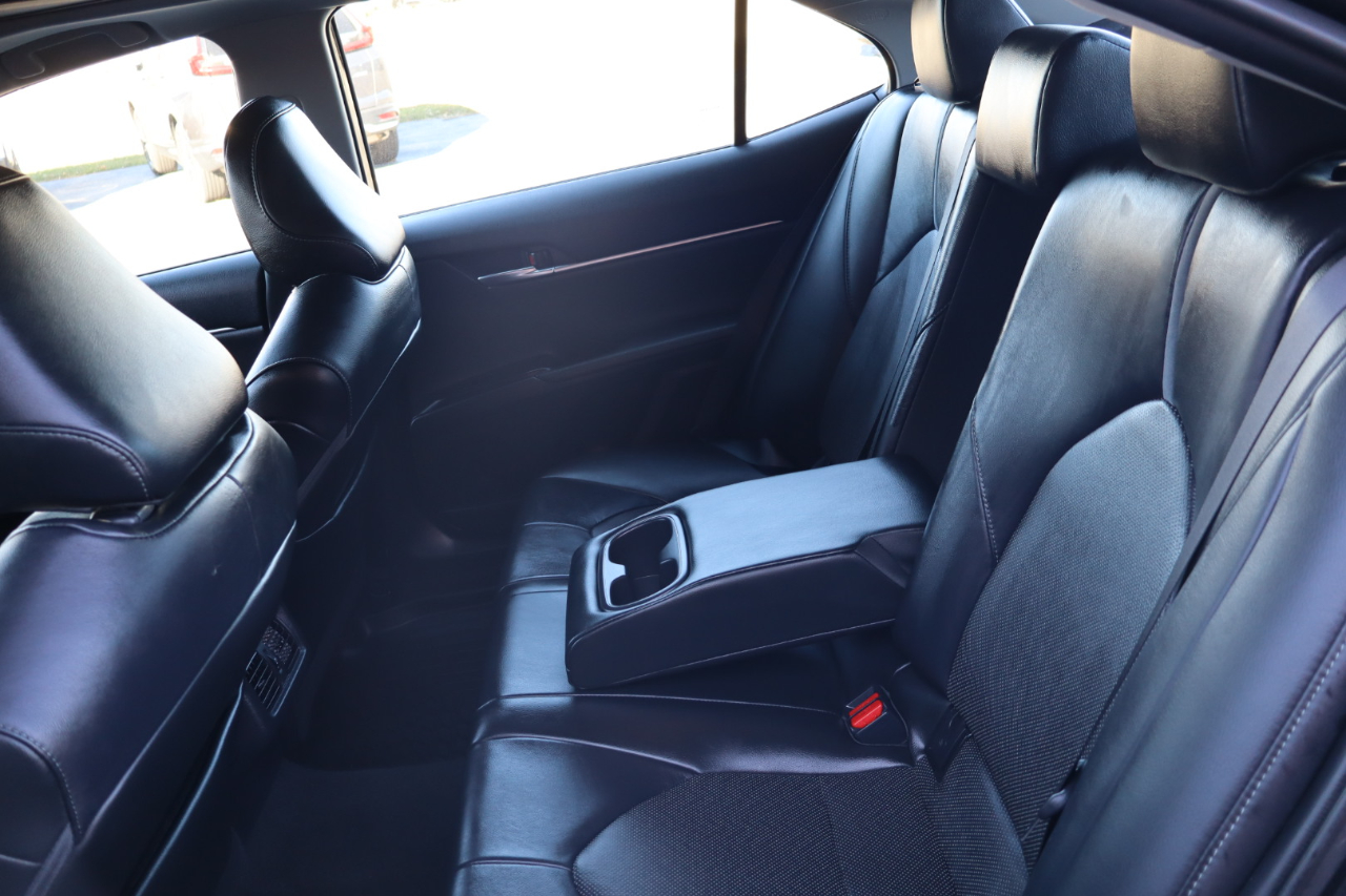 Toyota Camry XLE 2021