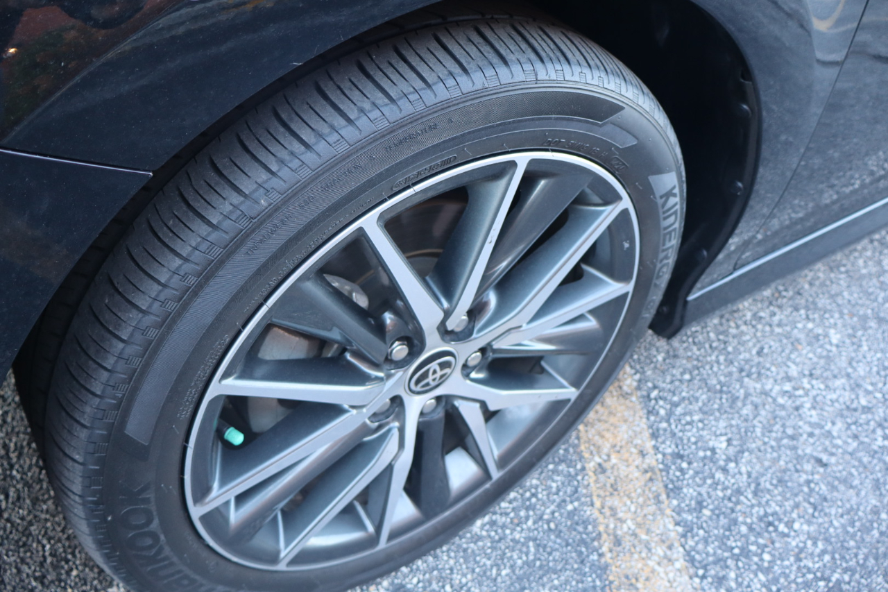 Toyota Camry XLE 2021