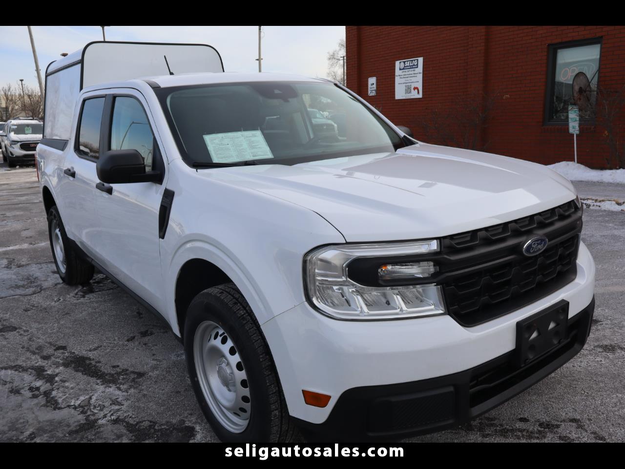 2023 Ford Maverick XL