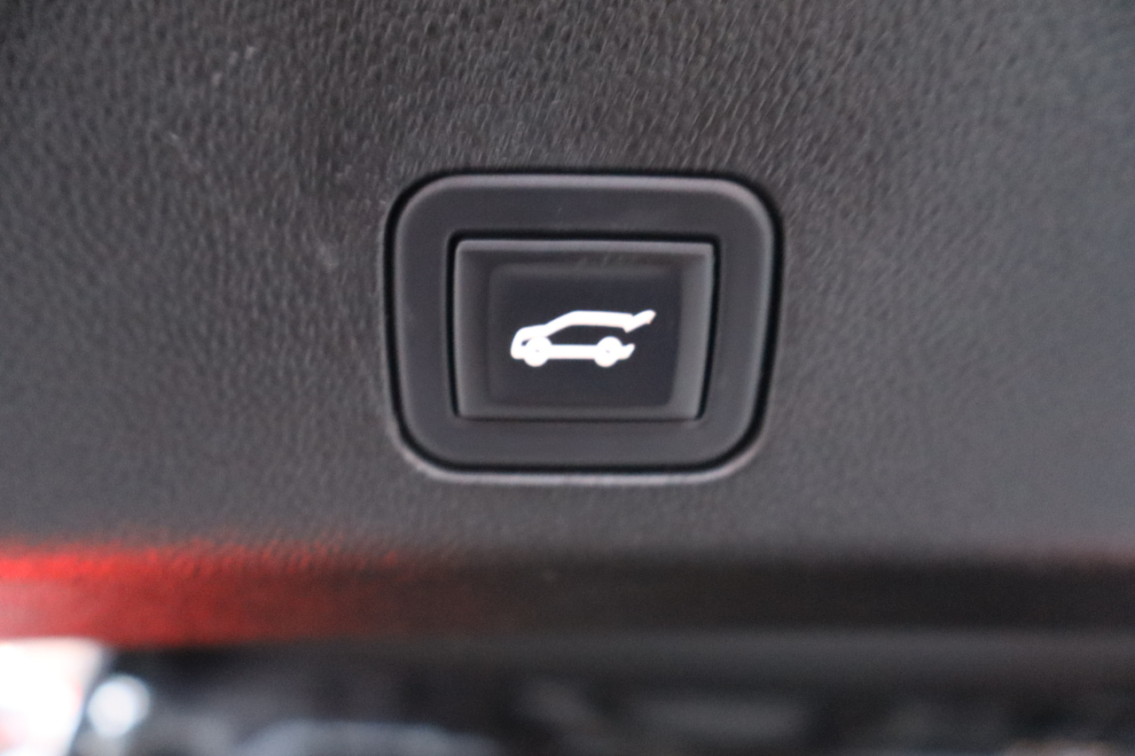 Chevrolet Suburban Z71 2023