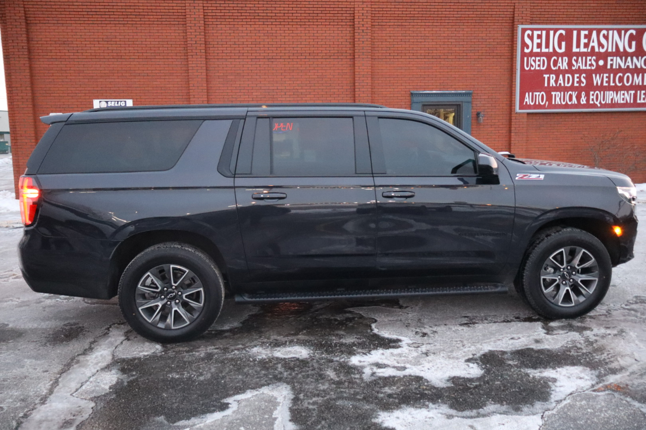 Chevrolet Suburban Z71 2023
