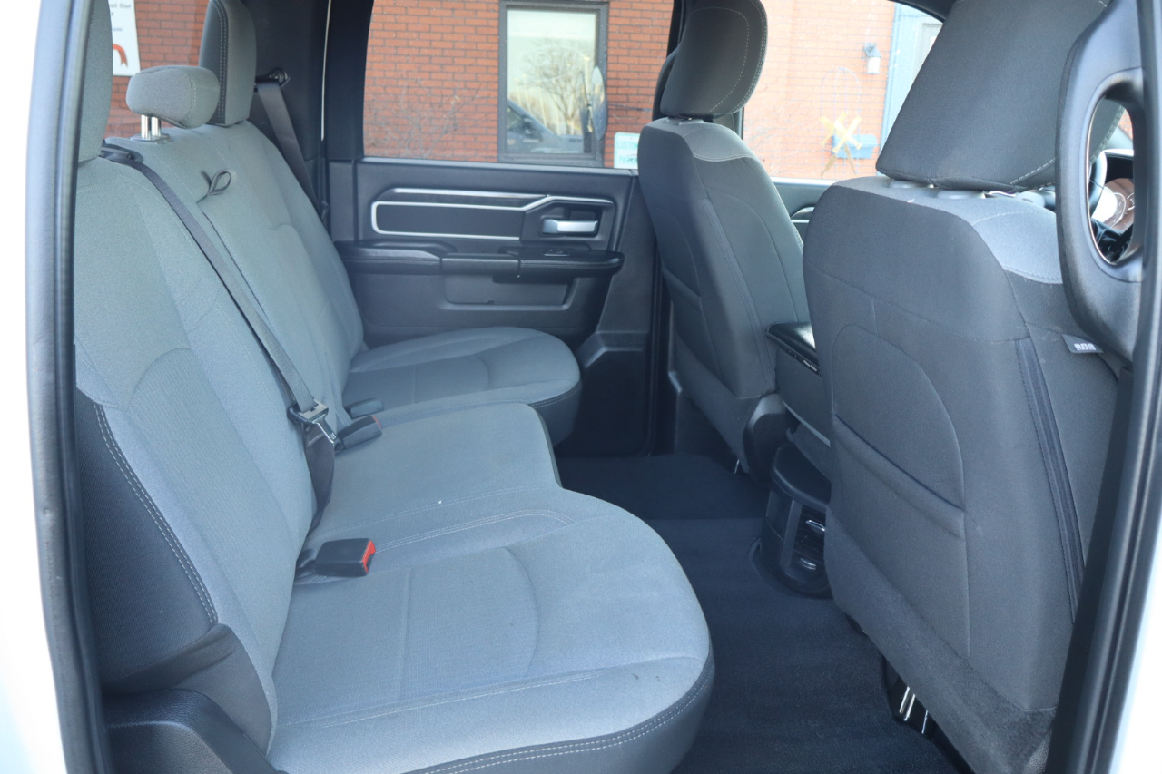 RAM 3500 Big Horn Crew Cab LWB 4WD 2024